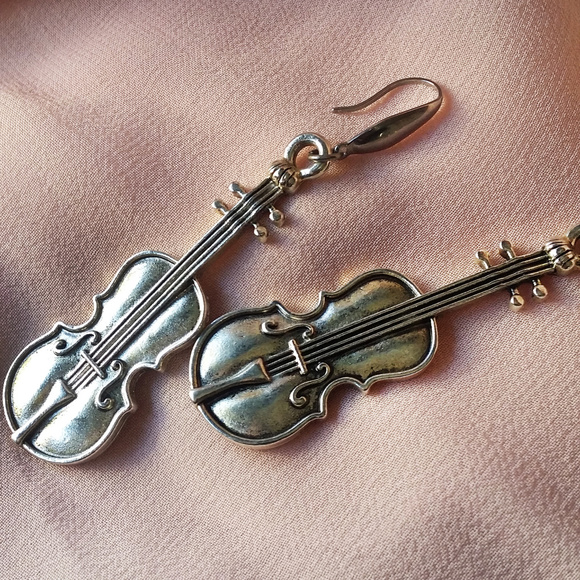 Gypsy Violin Earrings Silver - Picture 4 of 5